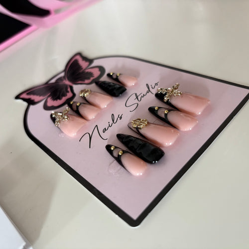 Noir Luxe