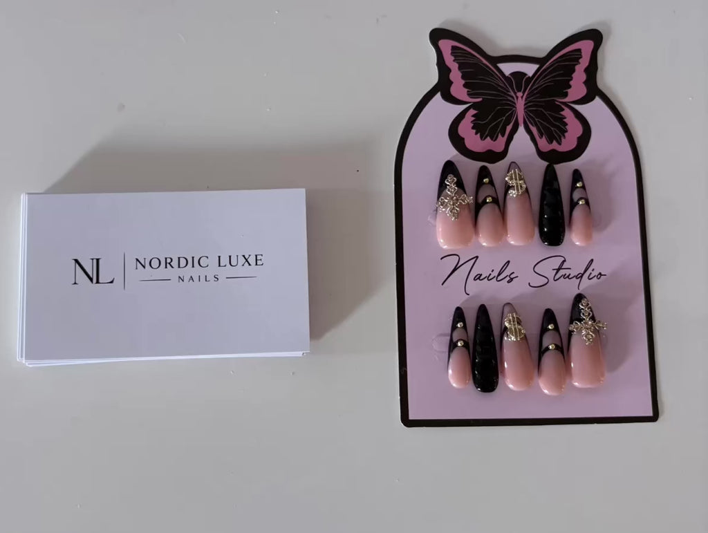 Noir Luxe